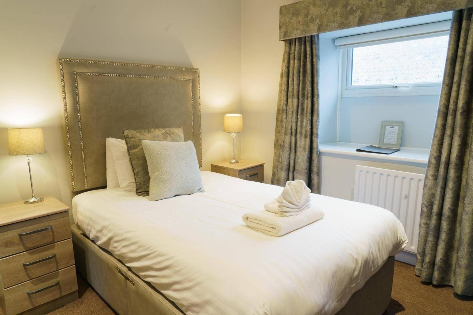 The Angel Of Corbridge Hotel Room photo